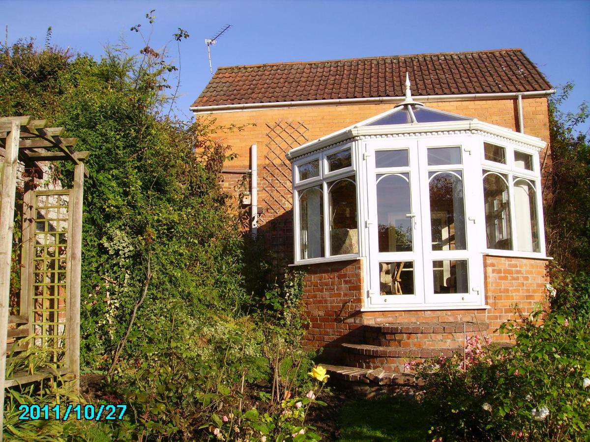 St Edmunds Cottage Glastonbury Exterior photo